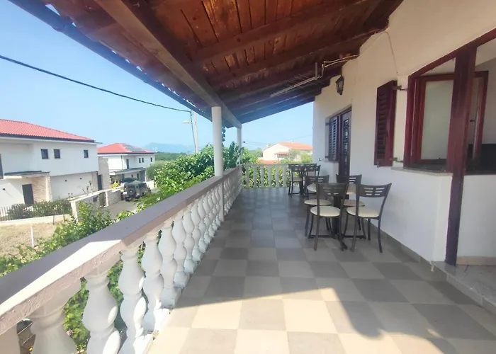 Apartment Furjan